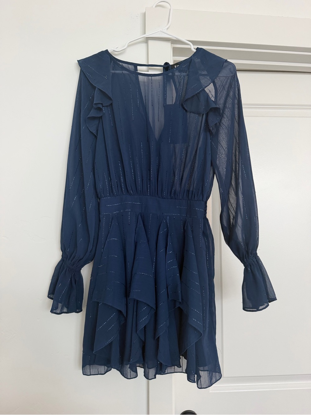 En Saison Navy Ruffle Long-Sleeve Mini Dress